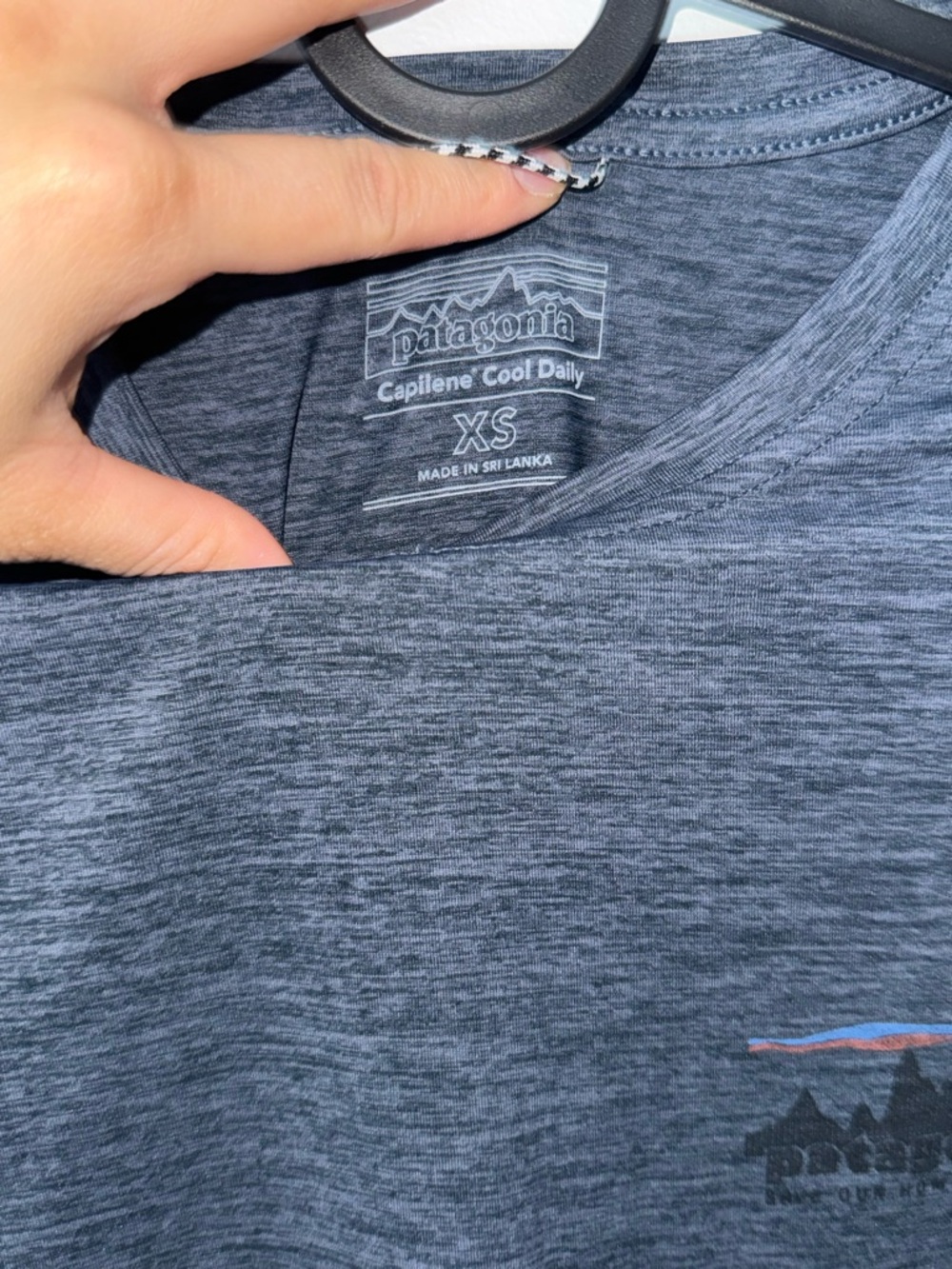 Patagonia Men's Capilene Cool Daily Graphic Shirt - Picture 4 of 6